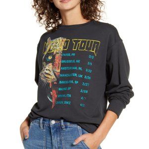 Graphic Tiger World Tour Sweatshirt